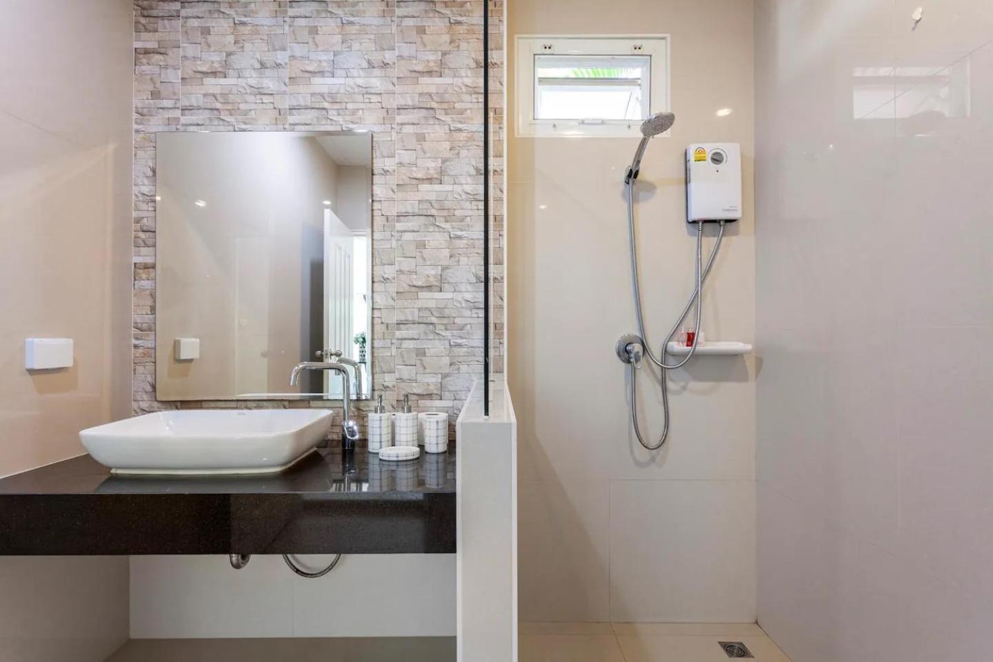 Luxury 3 Bed Pool Villa บ้านห้วยใหญ่ ภายนอก รูปภาพ